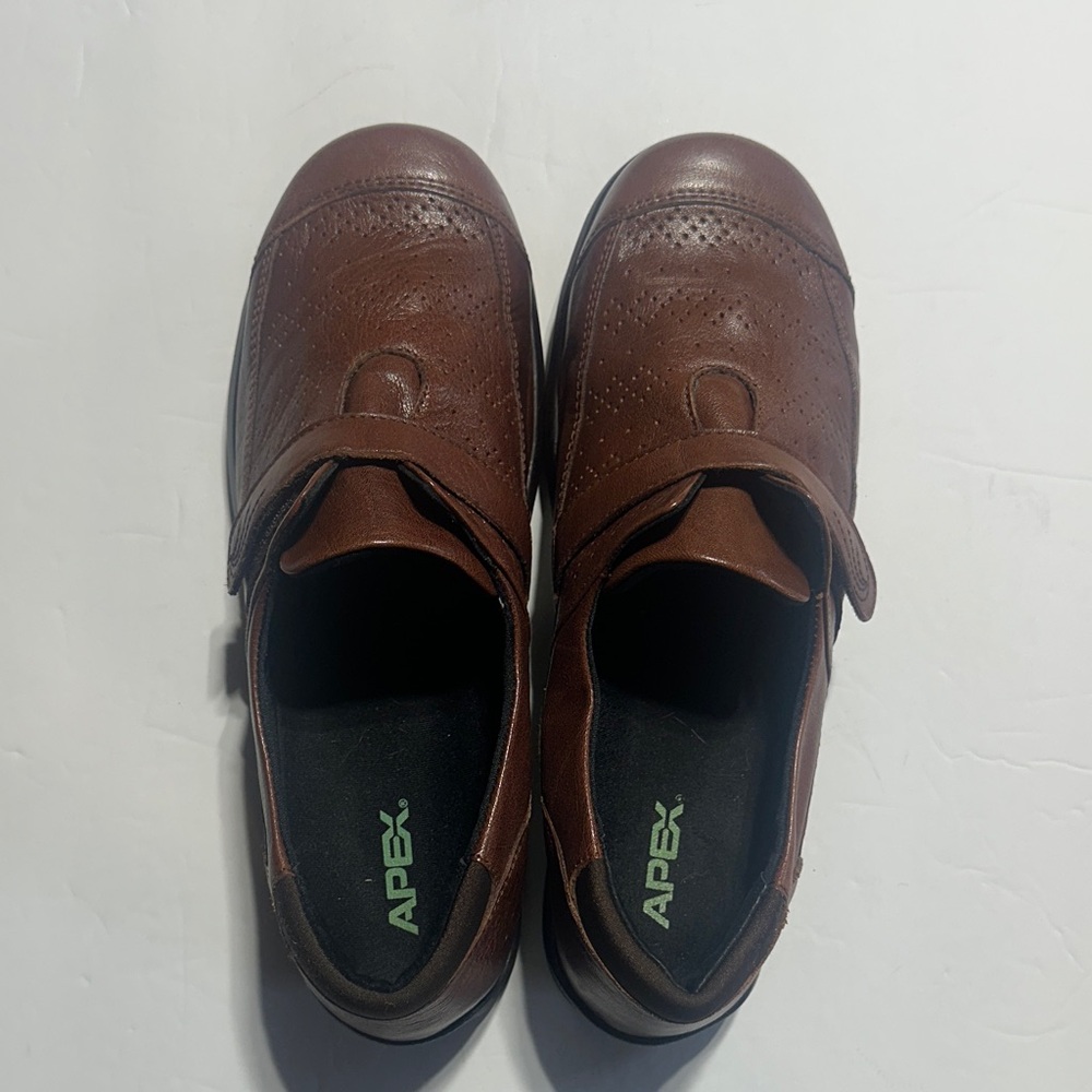 Apex Brown Perforated Leather upper Slip-Ons shoes w adjustable Velcro straps 10